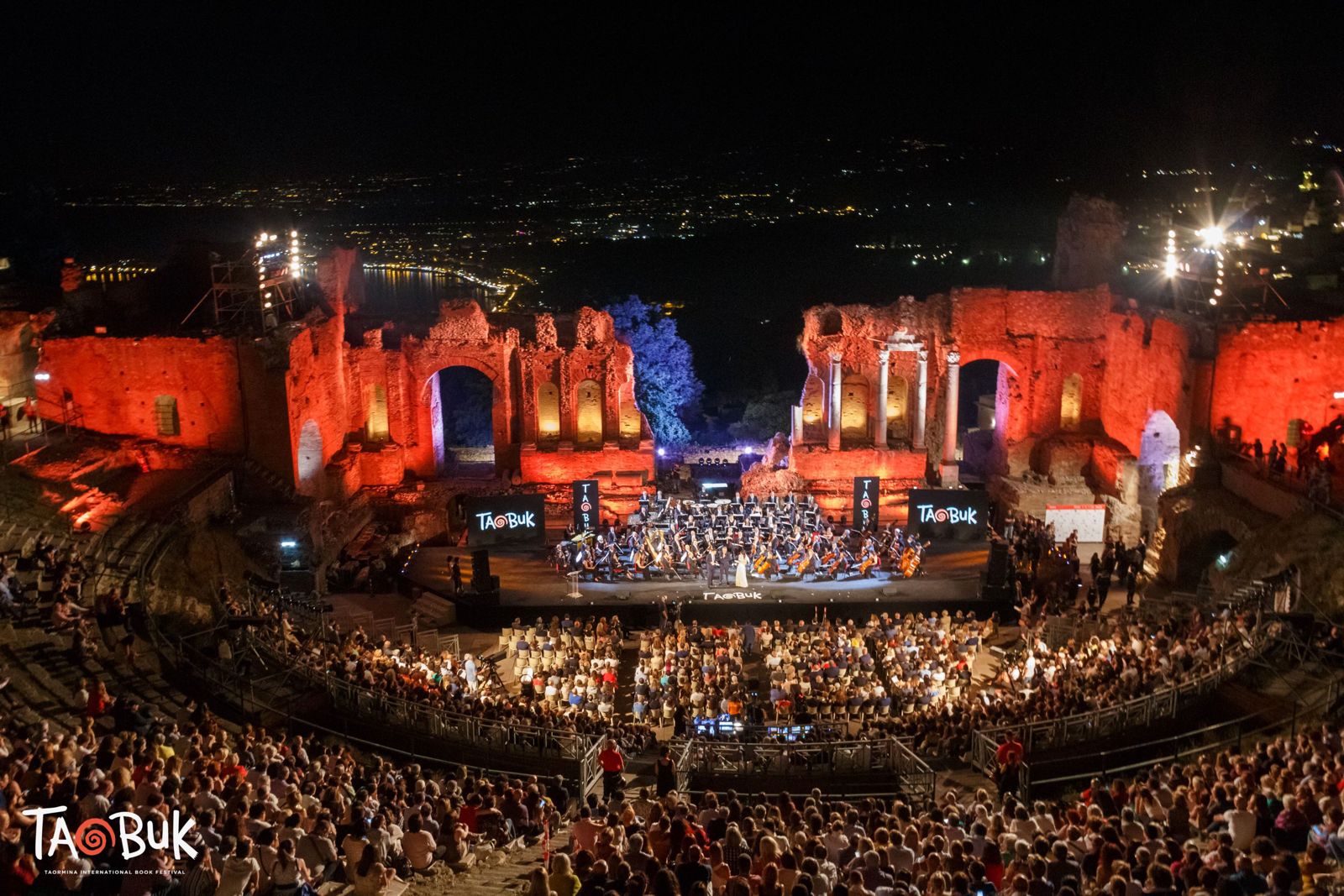 Tobuk 2025 Teatro Antico Taormina