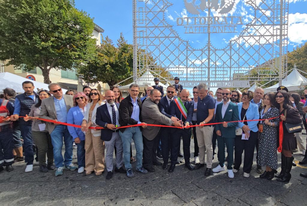 Ottobrata Zafferanese 2025 Taglio del nastro della 45 esima edizione