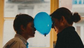 Piazza Scammacca a Catania e “Queste calze sono Blu”