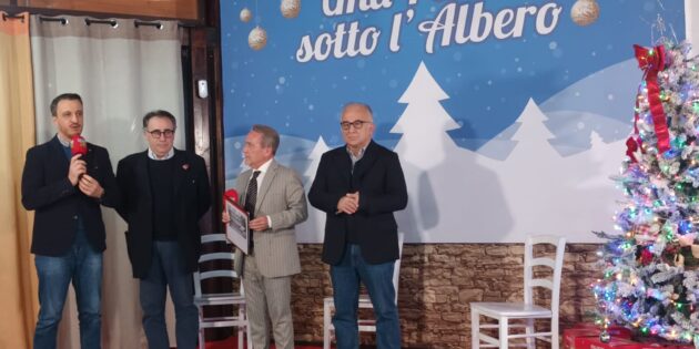 Premio “Una Penna sotto l’Albero” 2025 – A Belpasso sport, giornalismo e memoria condivisa