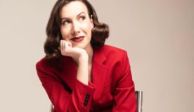 Giorgia Fumo porta “Out of Office” in Sicilia: due date a Catania e Palermo ad aprile