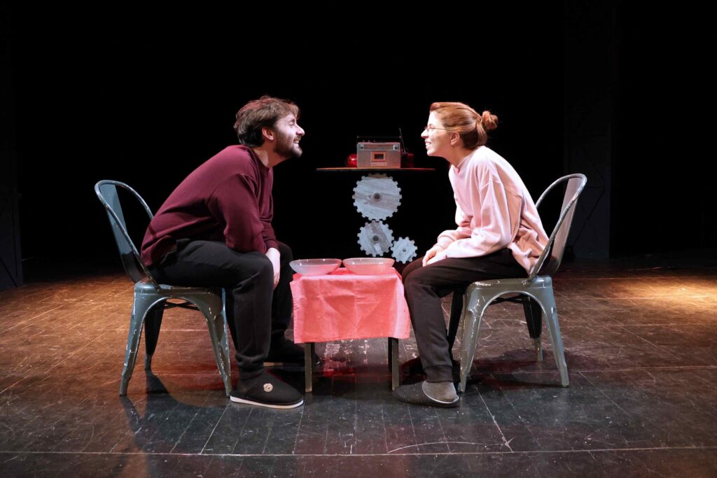 Radio Killers - Spettacolo Teatrale di Valeria La Bua e regia di Davide A. Toscano