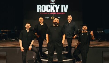 All’Arena Corsaro torna il cine-concerto di Rocky IV: la Cult Movie Jam di Danilo Montagnino conquista Catania