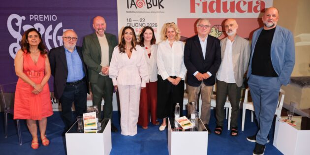 Premio Strega Saggistica 2026: annunciata la cinquina a Taobuk di Taormina, assegnato il Premio Internazionale a Luciano Floridi