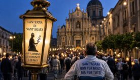 Giubileo Agatino 2026, a Catania la processione inclusiva con la Lanterna di Sant’Agata
